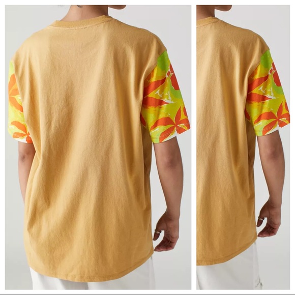 URBAN OUTFITTERS‎ Island Oversized Tee - Picture 4 of 4